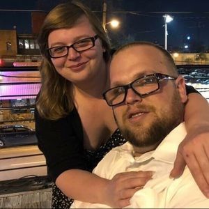 Meet your Posher, Cameron